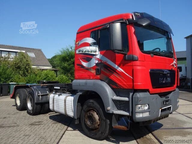 Velika obremenitev MAN TGS 33.540 6X4 MANUAL GEAR STEEL SPRINGS