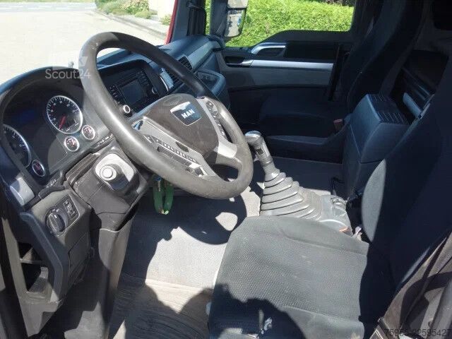 Velika obremenitev MAN TGS 33.540 6X4 MANUAL GEAR STEEL SPRINGS
