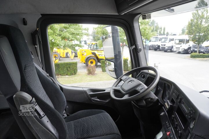  Mercedes-Benz Arocs 1833 4x2 / 50 tho. km! / HIAB