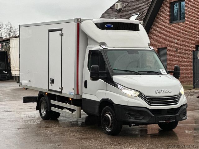 Koelwagen met geïsoleerde laadbak IVECO Daily 70-C18 Carrier Xarios500 Kühltransporter