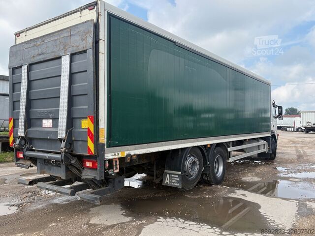 Benne fermée Volvo FM9