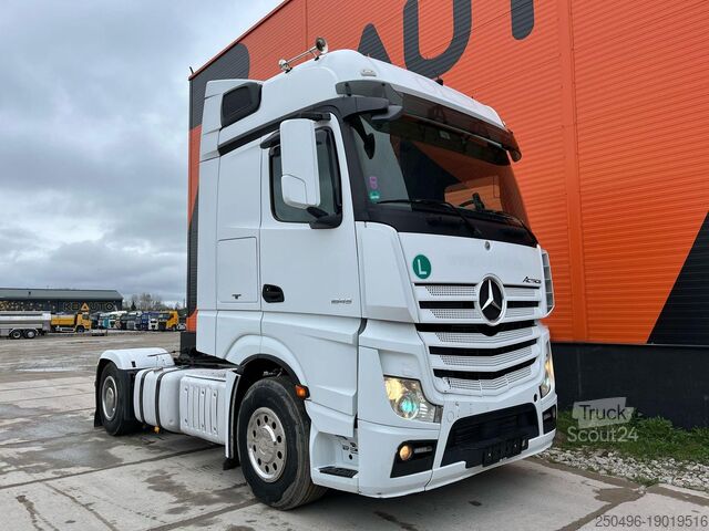 Standart traktör Mercedes-Benz Actros 1845 4x2 BIG SPACE / ADR