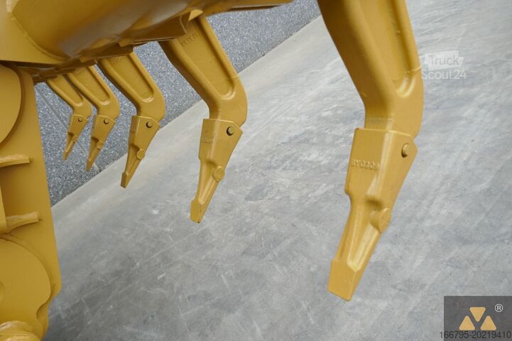 Grader Caterpillar 140H