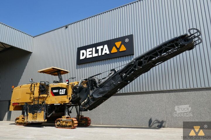Mlin za asfalt Caterpillar PM622