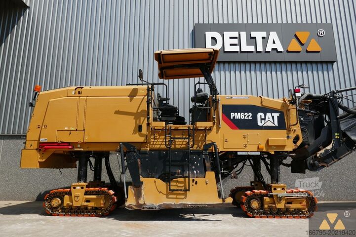 Mlin za asfalt Caterpillar PM622