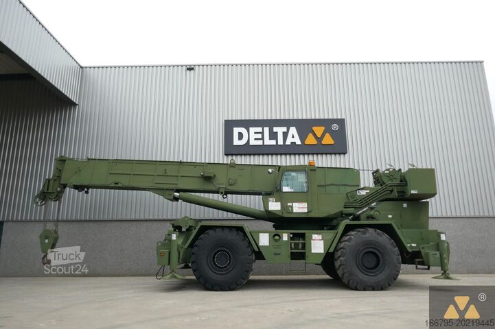 Ruw terrein kraan Grove RT875 Ex-army