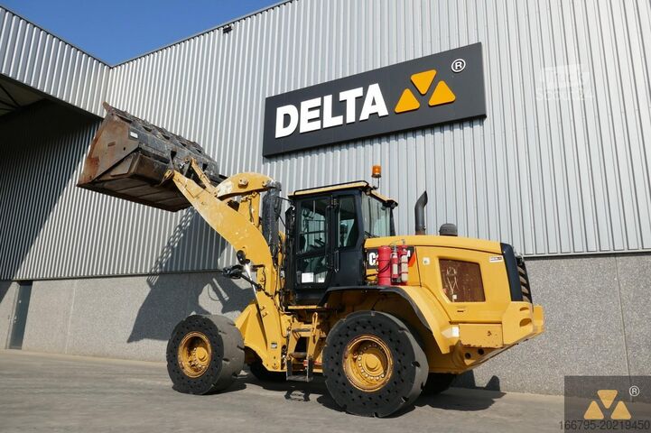 Wiellader Caterpillar 938M
