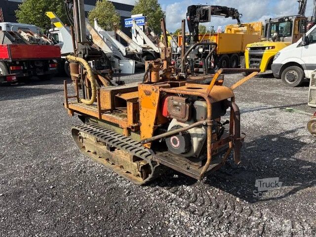 Mașină de stivuire Yamaguchi YXD - 250