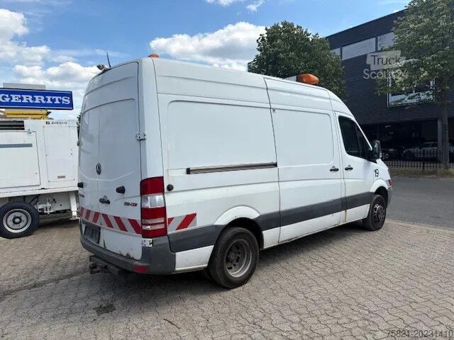 Zuigvoertuig Mercedes-Benz Sprinter 213