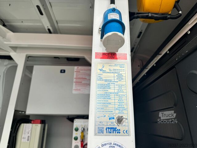 Samohybná pracovní plošina Iveco Daily 70C15 Steiger France Elevateur 172