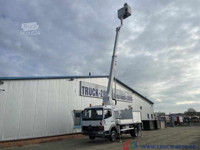 Dodávka Mercedes-Benz Atego 815 Wumag WT170 17 m seitl. Auslage 11.3 m