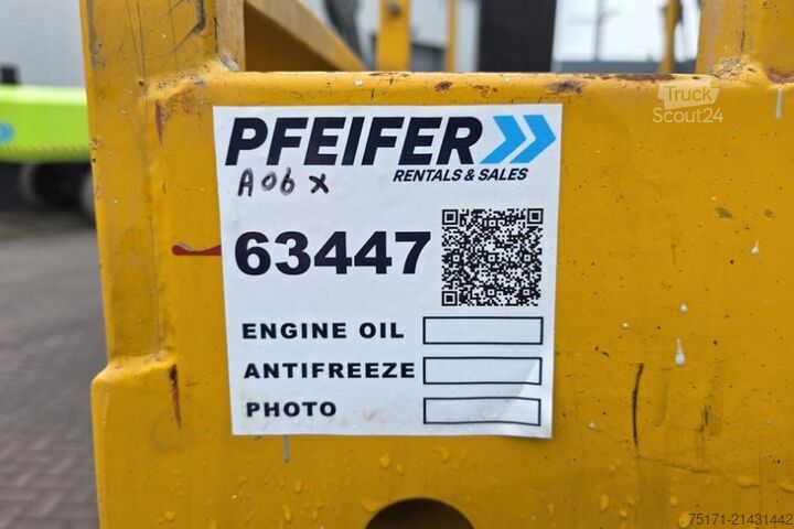 Žirklinis keltuvas Haulotte COMPACT 14 As- Is, Electric, 14m Working Height, 3