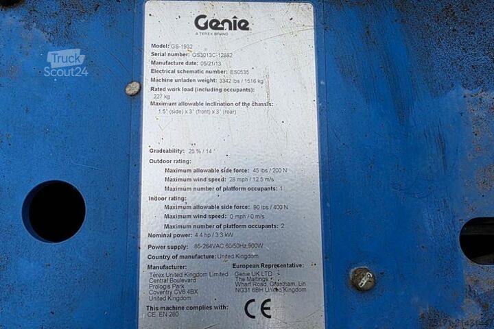 Žirklinis keltuvas Genie GS1932 Electric, Working Height 7.8 m, 227kg Capac