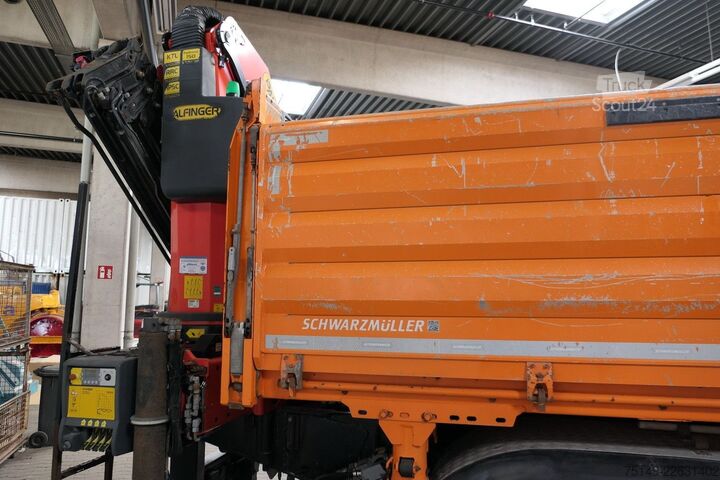 Tresidig tippbil MAN 26.480 TGS, Palfinger PK23002-SH, abnehmbar,Funk