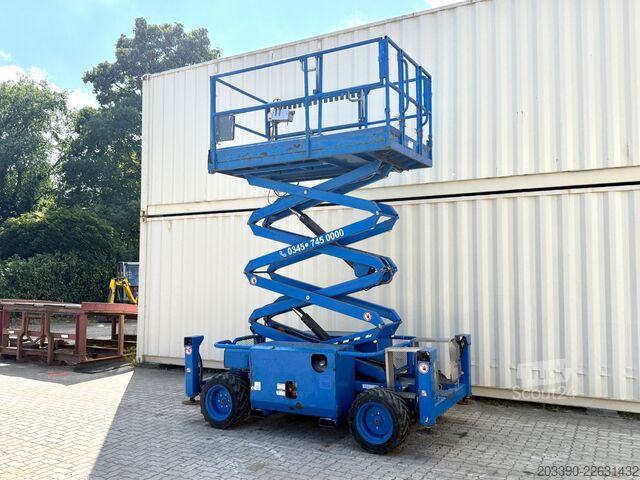 منصة عمل Skyjack SJ6826RT 4x4 Diesel, 9.9 Meter, 1.205 H