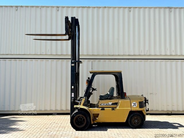 Фронтальный погрузчик-вилочный CATERPILLAR DP45 Diesel / Seitenschieber + Zinkenverstellung