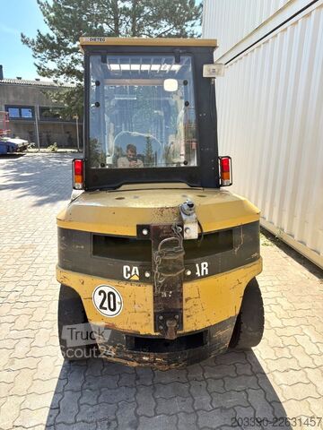 Фронтальный погрузчик-вилочный CATERPILLAR DP45 Diesel / Seitenschieber + Zinkenverstellung