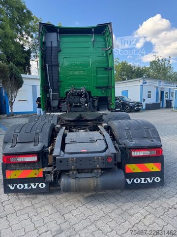 شاحنة للخدمة الشاقة VOLVO FH 500 3 Achser 6x2   GGVS