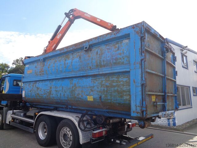 شاحنة قلّابة بذراع تحميل متحرك  Beringer Schrottmulde Penz 15LR 10.10 Kran