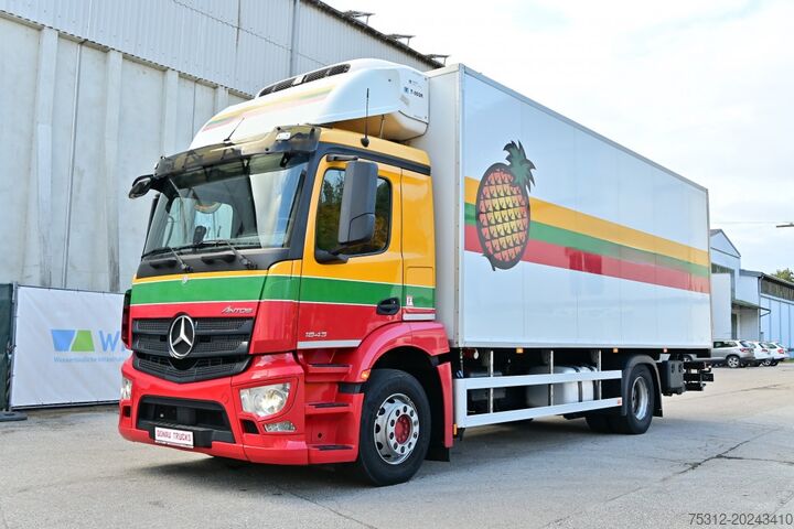 Camion plateau avec bâche Mercedes-Benz Antos 1843  E6 Thermo King T-800R LBW