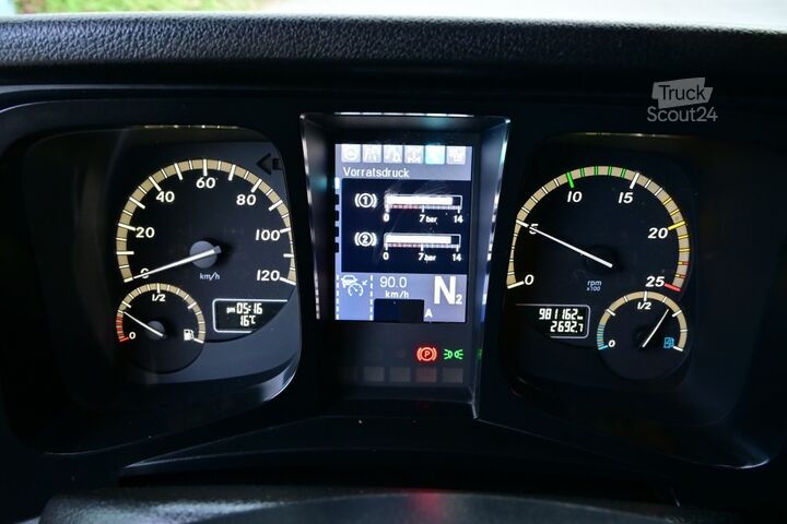 Valníkový nákladní automobil s plachtou Mercedes-Benz Antos 1843 E6 Thermo King T-800R LBW AHK