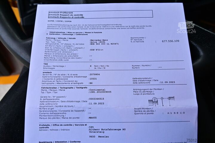 Valníkový nákladní automobil s plachtou Mercedes-Benz Antos 1843 E6 Thermo King T-800R LBW AHK