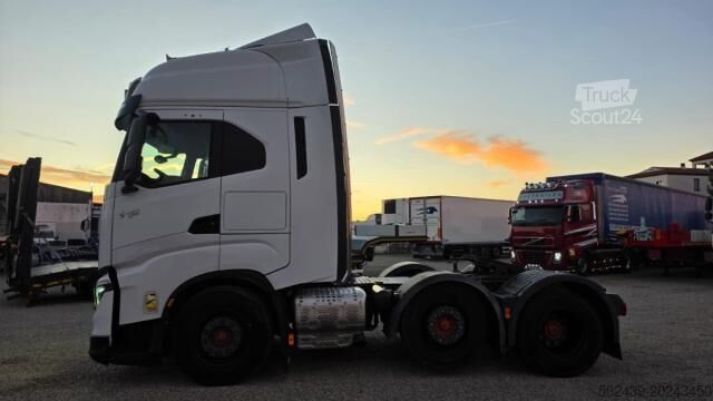 Trekkvogn Iveco S-WAY 570