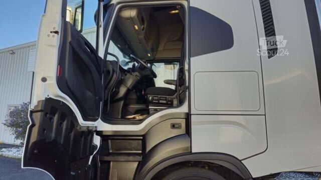 Trekkvogn Iveco S-WAY 570