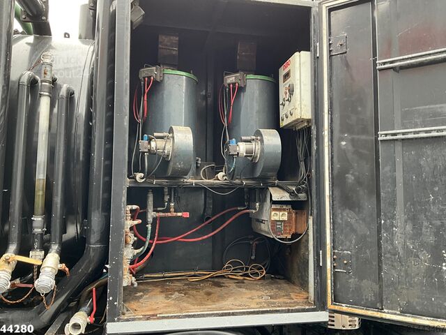 Suction vehicle Volvo FM 400 8x4 Manual Wicom Combi