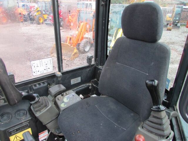Mini-excavator YANMAR Vio 25-4 Minibagger 18.000 EUR