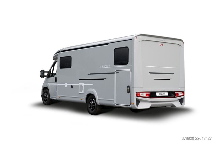 Puoliksi integroitu matkailuauto LMC Cruiser 740 EL CSD Aktion € 4.450,00 Nachlass