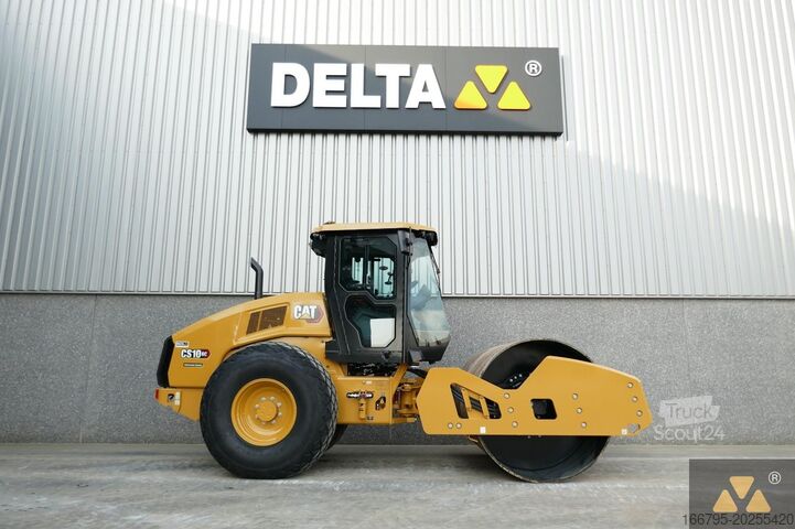 Role cu un singur tambur Caterpillar CS10GC