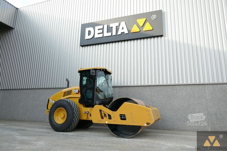 Role cu un singur tambur Caterpillar CS10GC