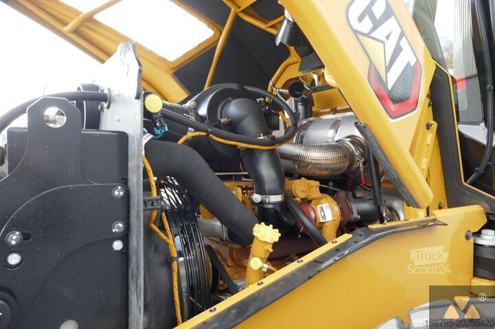 Role cu un singur tambur Caterpillar CS10GC