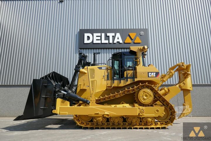 Buldozer Caterpillar D9T