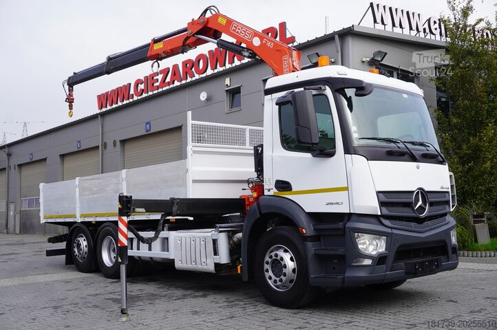 Platforma z dźwigiem Mercedes-Benz Antos 2540 / Flatbed 15 EPAL/ Fassi F165