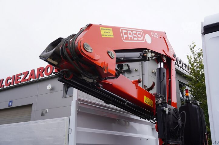 Platforma z dźwigiem Mercedes-Benz Antos 2540 / Flatbed 15 EPAL/ Fassi F165