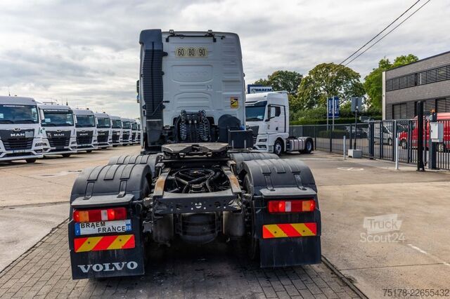 Standaard-SZM VOLVO FH4 GLOBE 16.550 (16 L.) +VOITH+HYDR