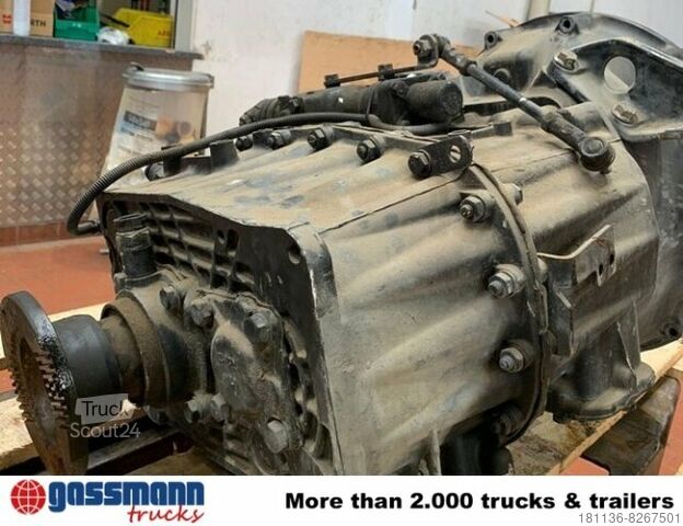 Landmaschine  Y05131 Getriebe