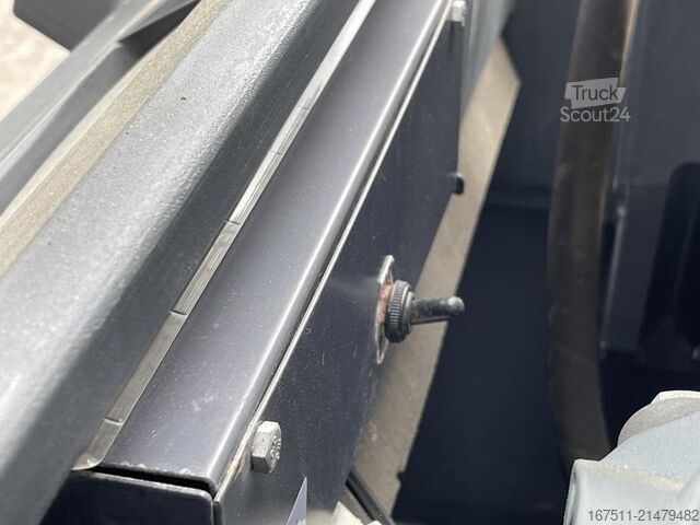 Compressore frigorifero Atlas Copco XAS 68 KD - N WHEELS W.B. DIN EYE