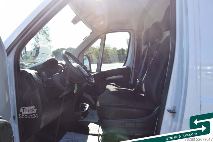 Ploščati dostavnik PEUGEOT Boxer Kastenwagen L3H2 Tempomat Klima App