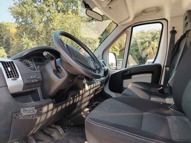 Kisteherautó FIAT DUCATO 2.3 MJT 130 CASSONE FISSO