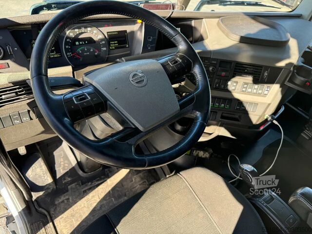 Važiuoklė su kabina Volvo FH 540 8x2*4, ADR, Euro 6, Chassi (ex. Tank-tru...