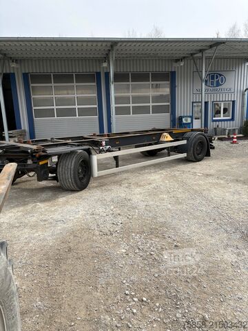 Wissellaadbak-oplegger Kögel Lafette langer Hub Breitreifen top