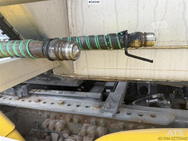   Vmtarm 3 akslet Tank Semi with 3 Compartments