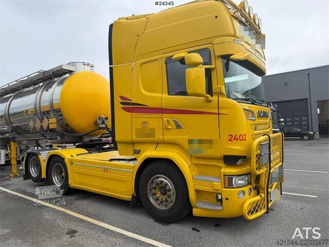 Štandard-SZM Scania R580 6X2 truck with hydraulics
