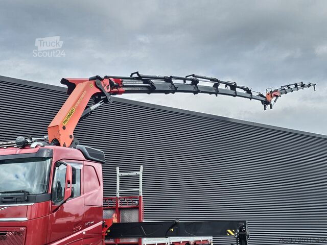 Plataforma de carga Volvo FH 540 8x2/6 / PALFINGER 65 t/m CRANE + JIB