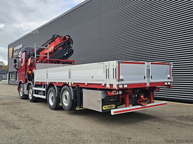 Plataforma de carga Volvo FH 540 8x2/6 / PALFINGER 65 t/m CRANE + JIB