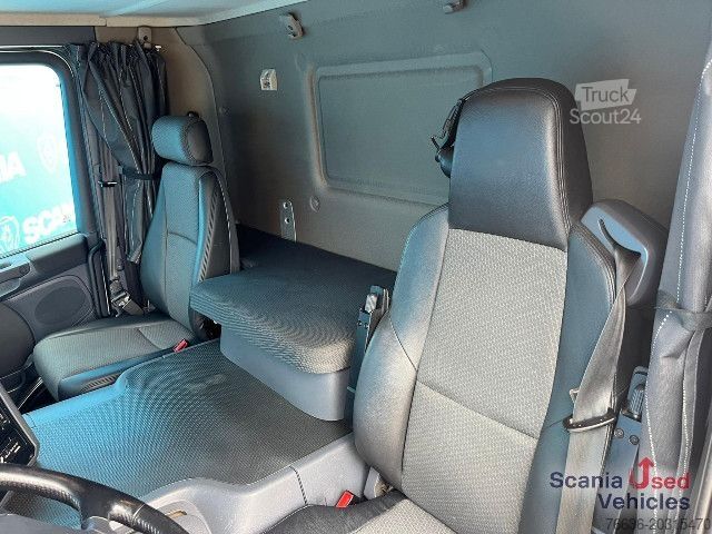 Skříňový nákladní automobil Scania P 280 DB4x2MNA TAILLIFT 2T BOX 750x249x230cm