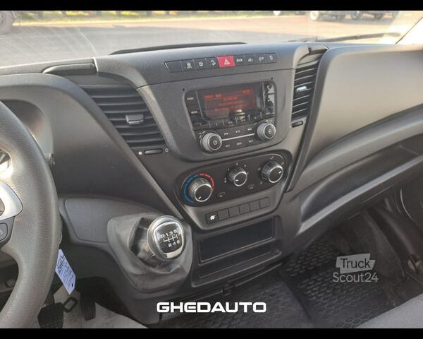 Μίνι λεωφορείο IVECO 35C14 - 35C14CAB cassone ribaltabile trilaterale